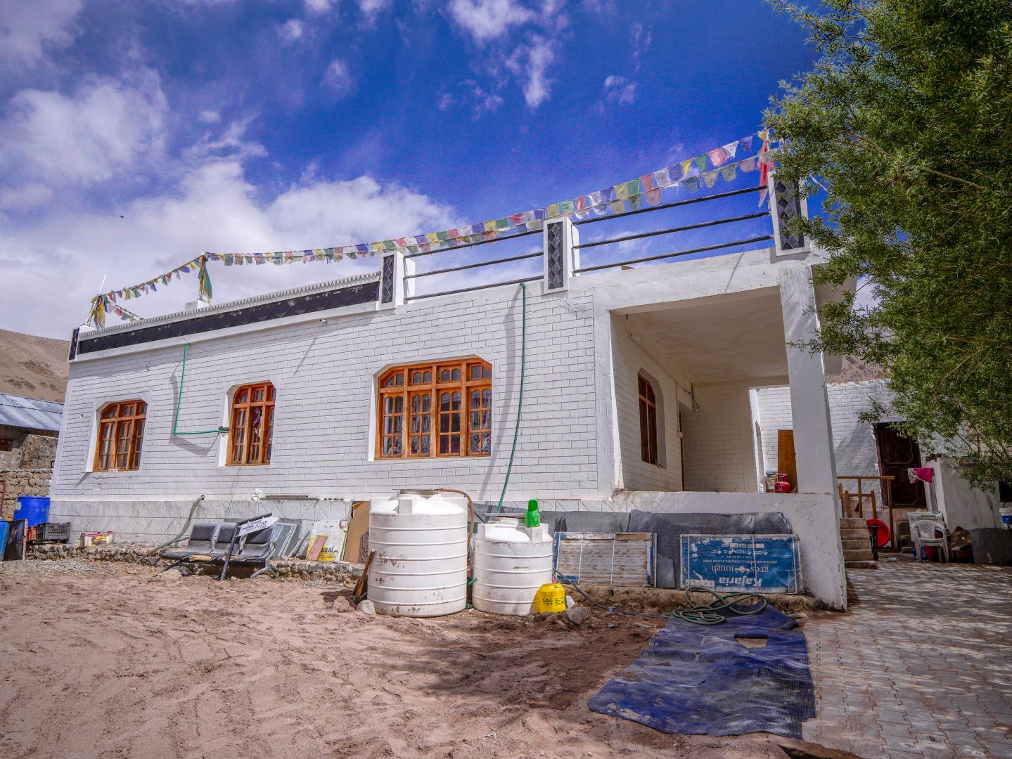 Lamo Homestay - Image 1