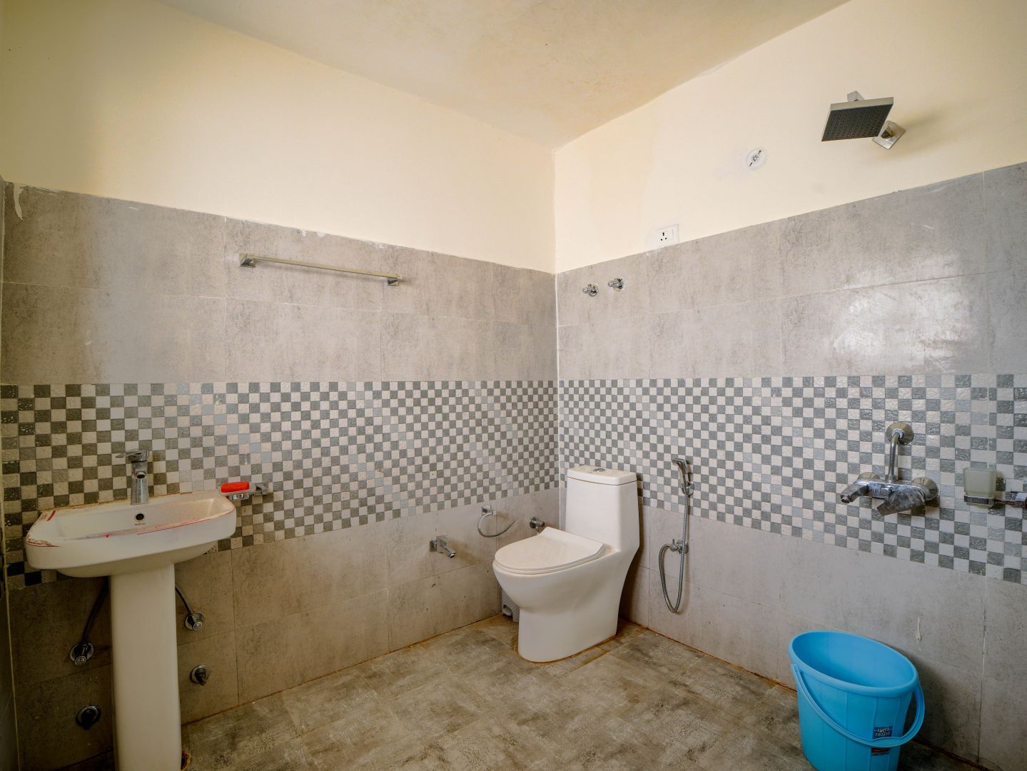 Melong Homestay - Image 4