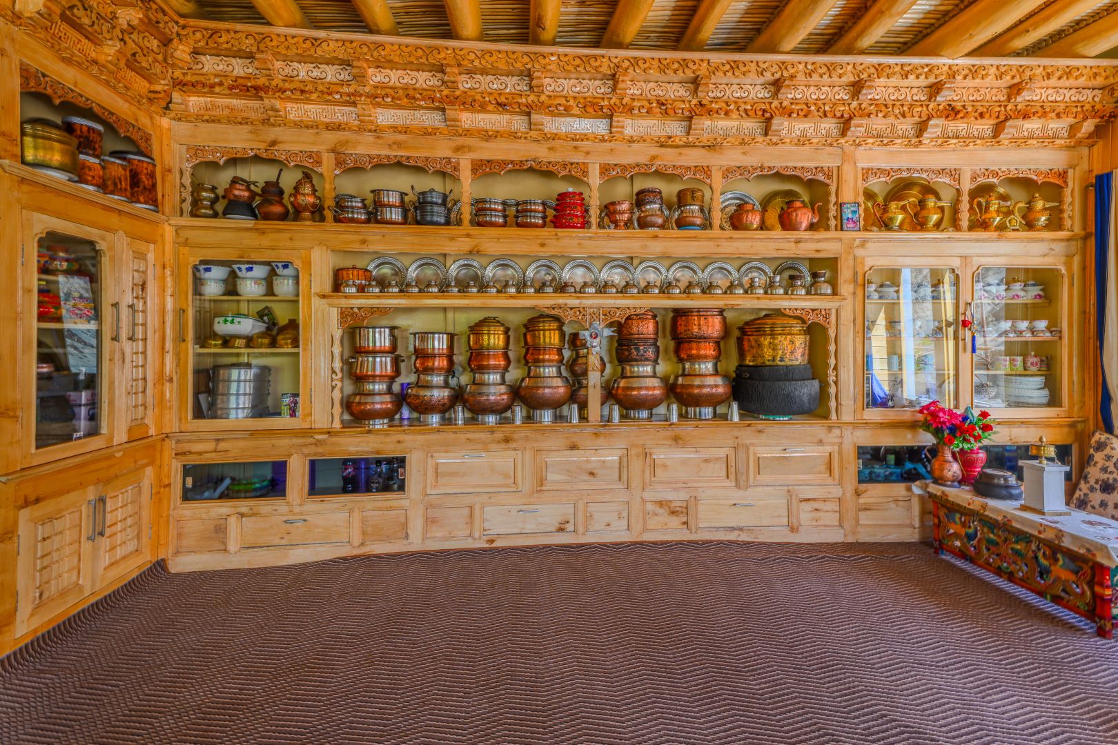 Interior of Thakskan Pa Homestay homestay, Hemishukpachan, Sham, Ladakh