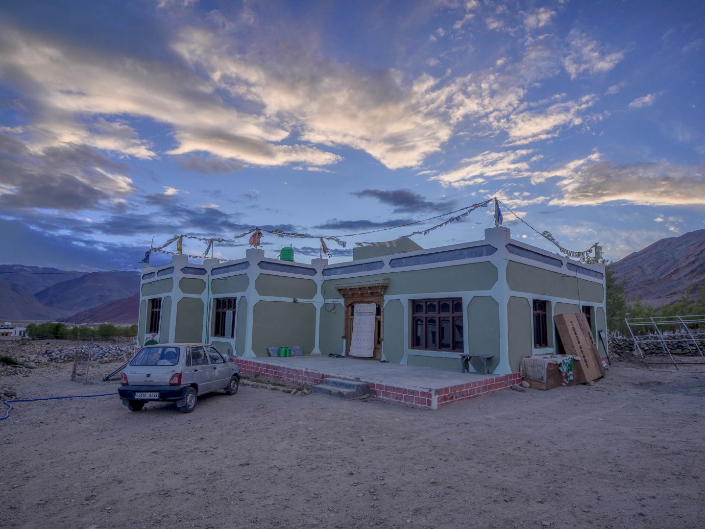 Yakzee Homestay